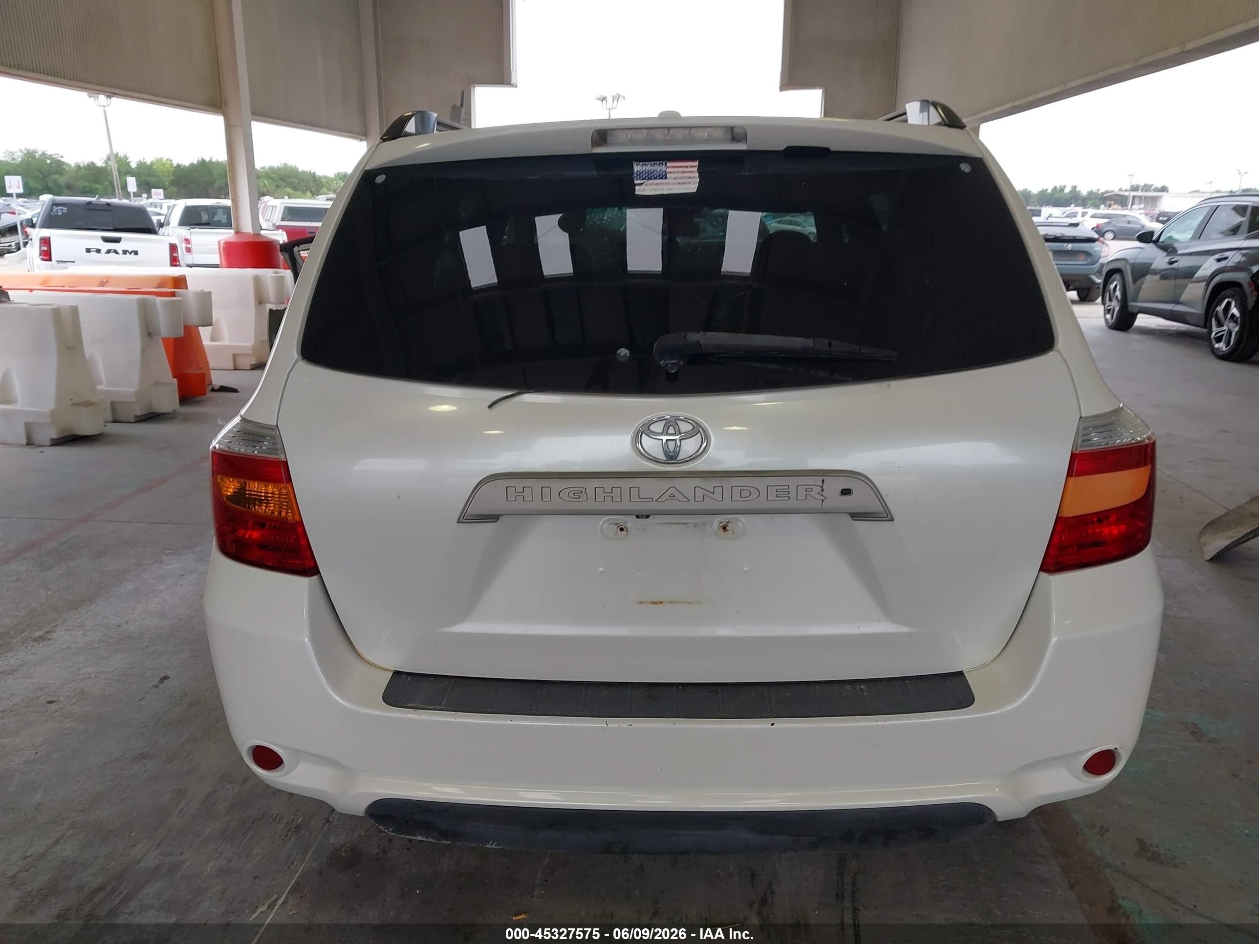 2010 Toyota Highlander Se V6 White vin: 5TDKK3EHXAS018751
