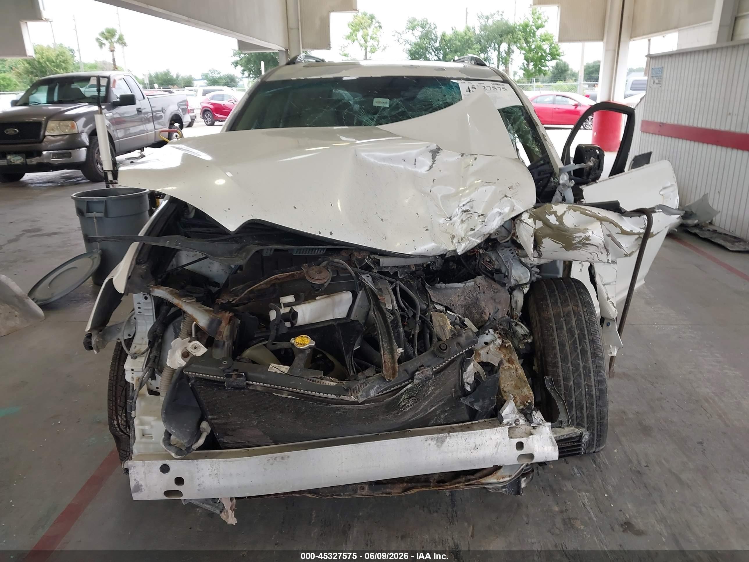 2010 Toyota Highlander Se V6 White vin: 5TDKK3EHXAS018751