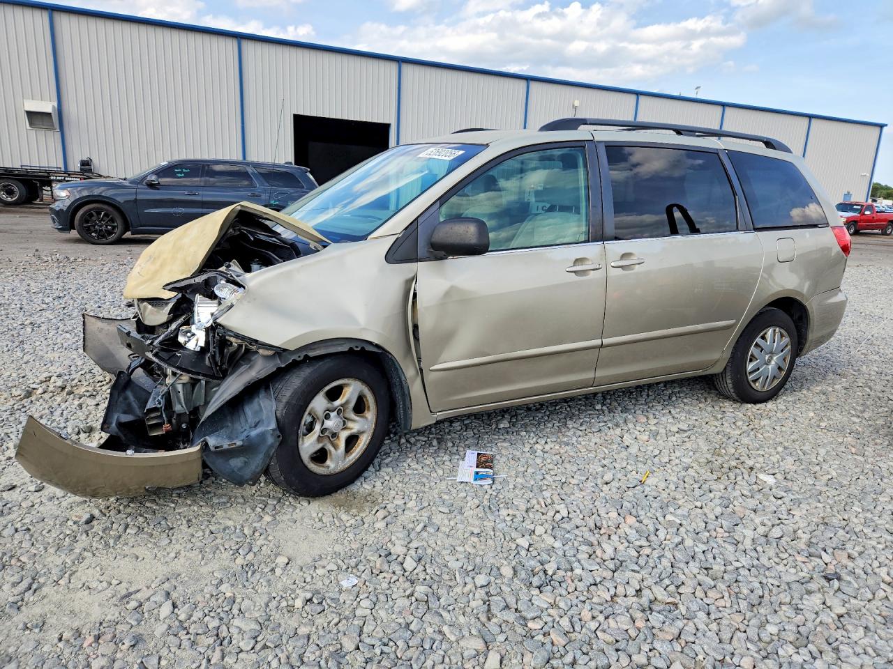2010 Toyota Sienna Le 7-passenger Tan vin: 5TDKK4CC0AS289086