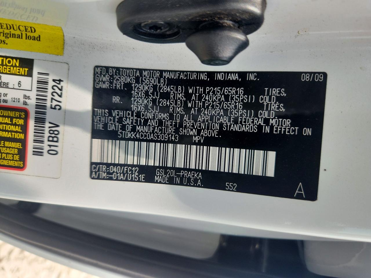 2010 Toyota Sienna Le 8-passenger White vin: 5TDKK4CC0AS309143
