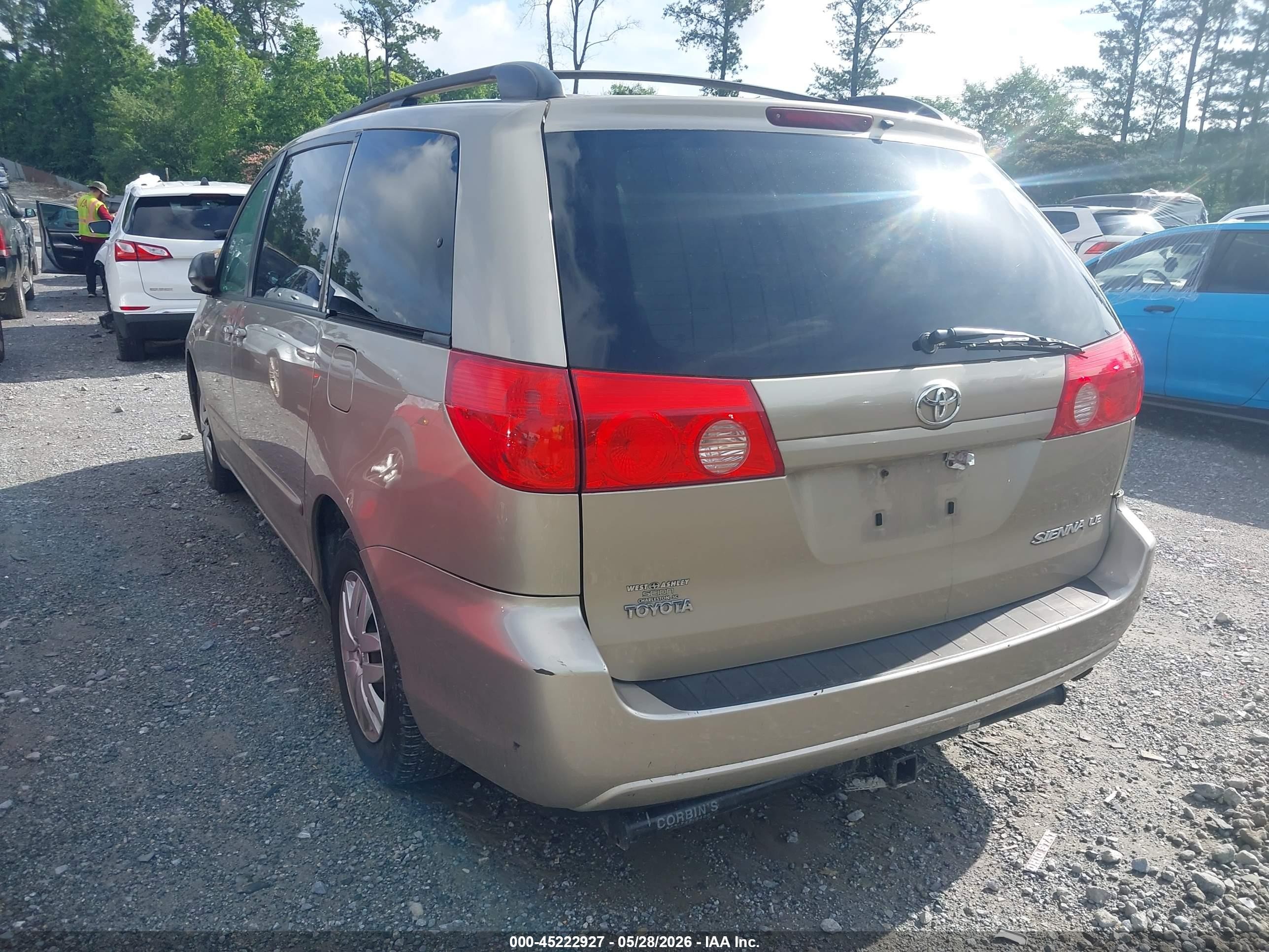 2010 Toyota Sienna Le Beige vin: 5TDKK4CC0AS314570