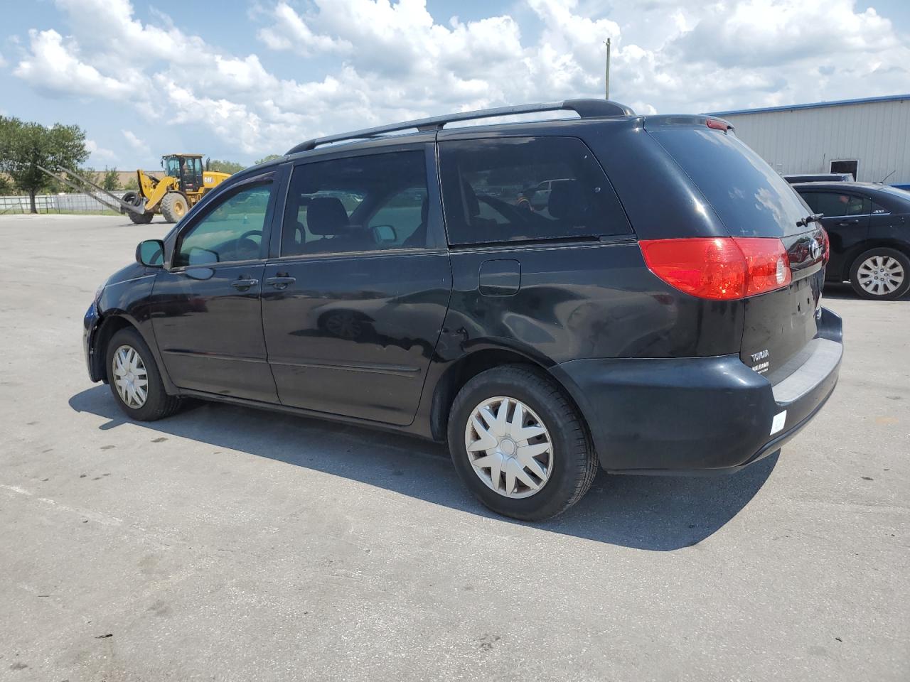 2010 Toyota Sienna Ce Black vin: 5TDKK4CC1AS328882