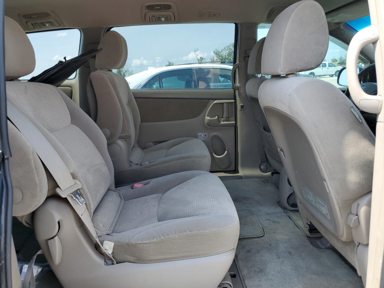 2010 Toyota Sienna Ce Black vin: 5TDKK4CC1AS328882