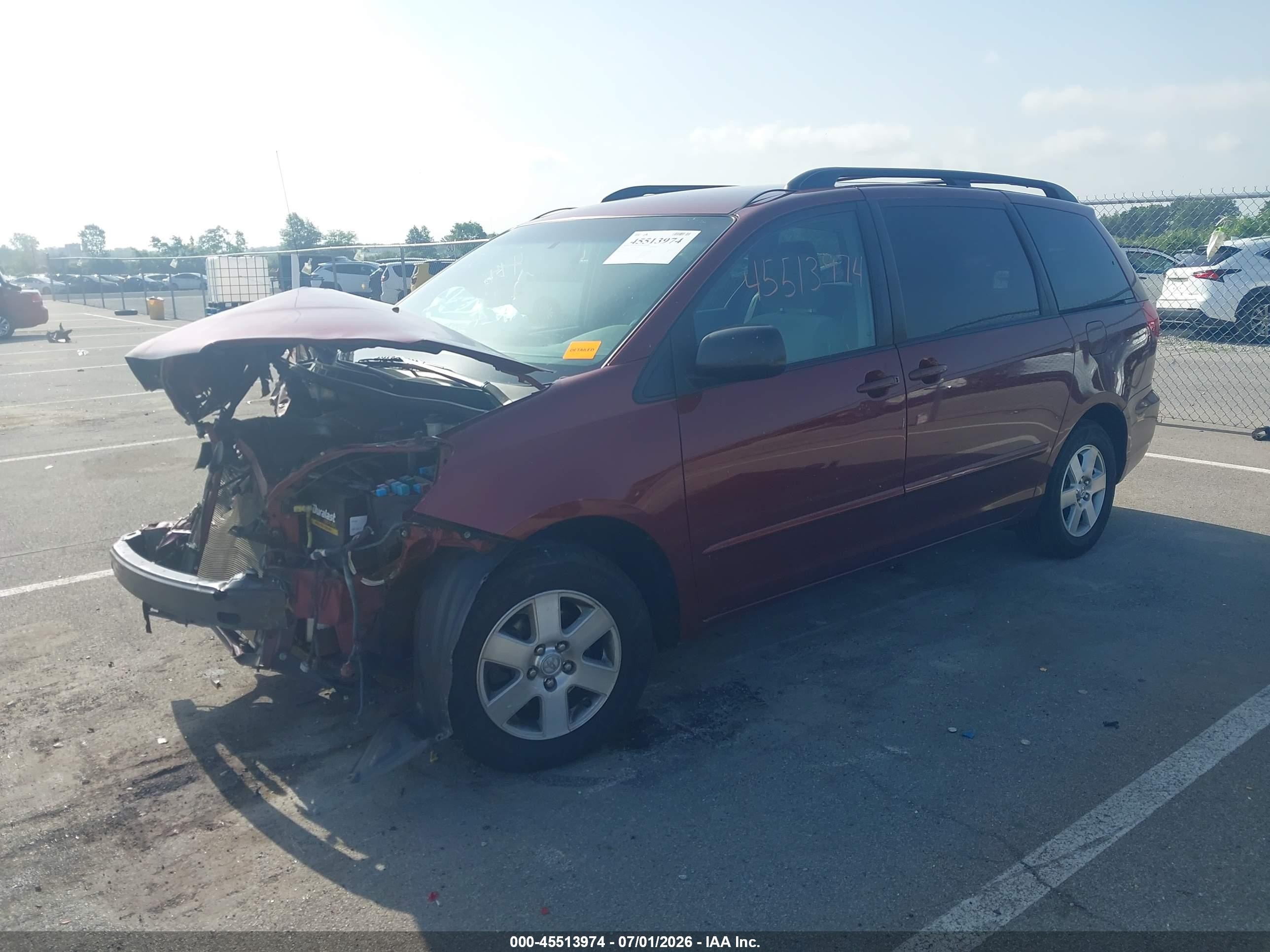 2010 Toyota Sienna Le Red vin: 5TDKK4CC2AS323836