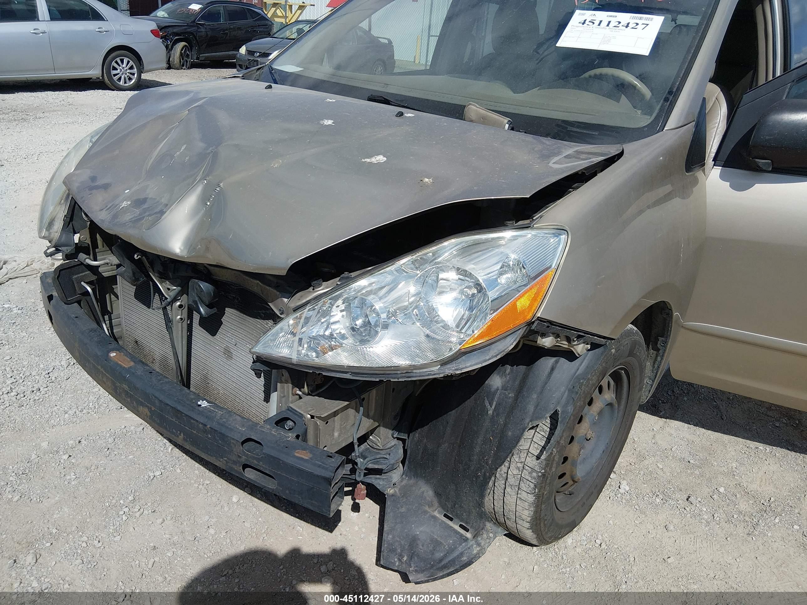 2010 Toyota Sienna Le Gold vin: 5TDKK4CC2AS331676