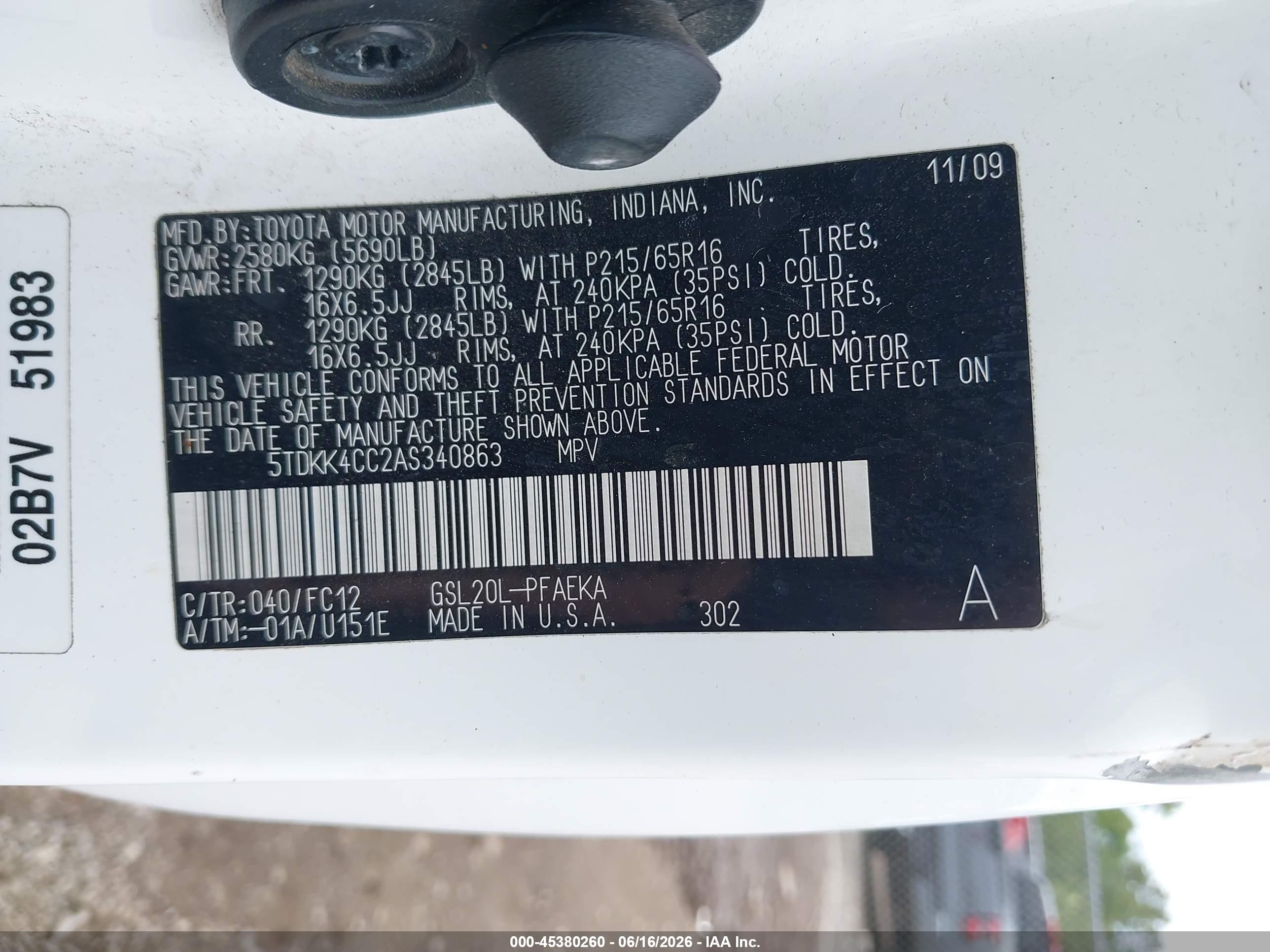 2010 Toyota Sienna Le White vin: 5TDKK4CC2AS340863