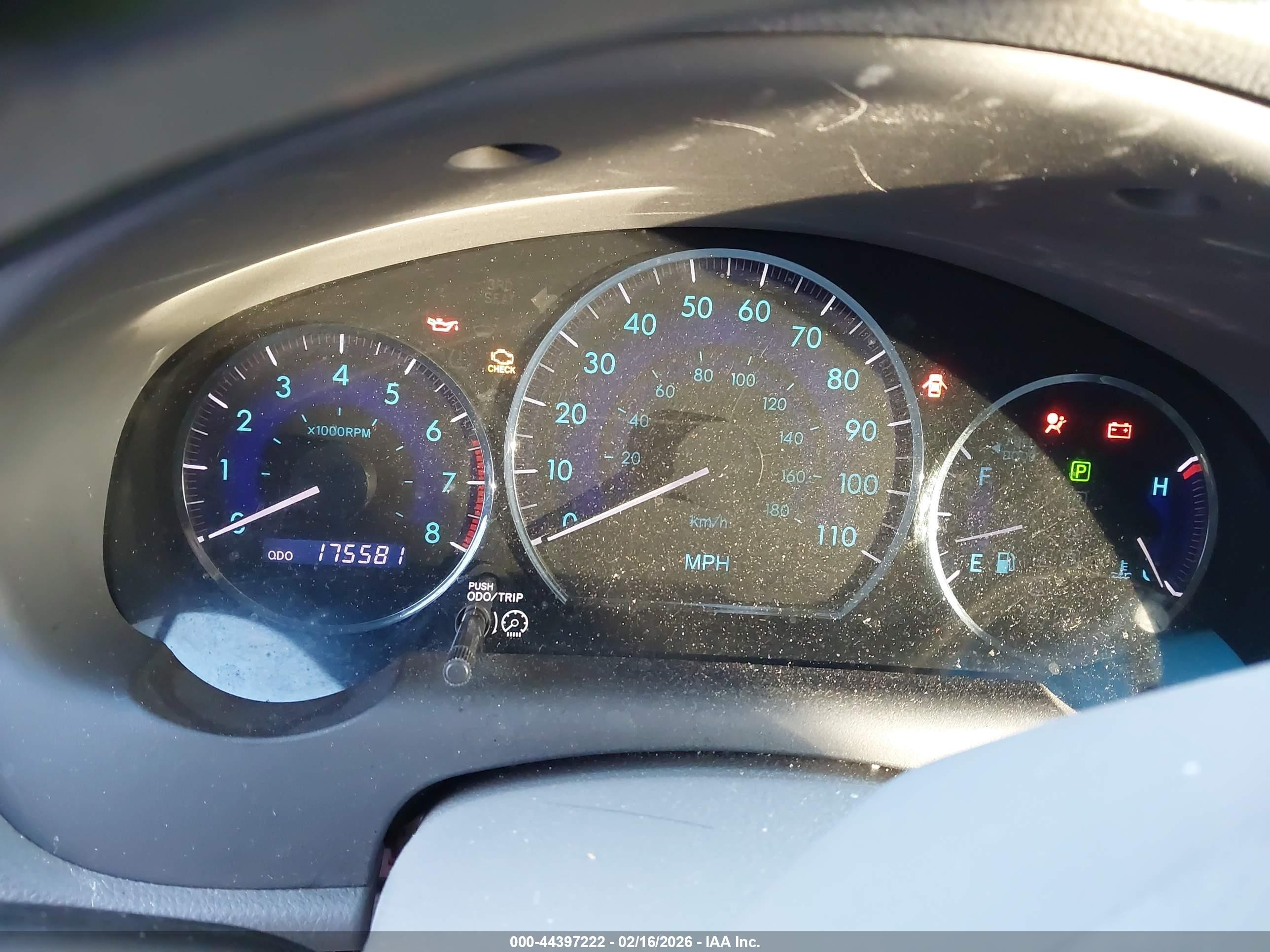 2010 Toyota Sienna Le Turquoise vin: 5TDKK4CC3AS313235