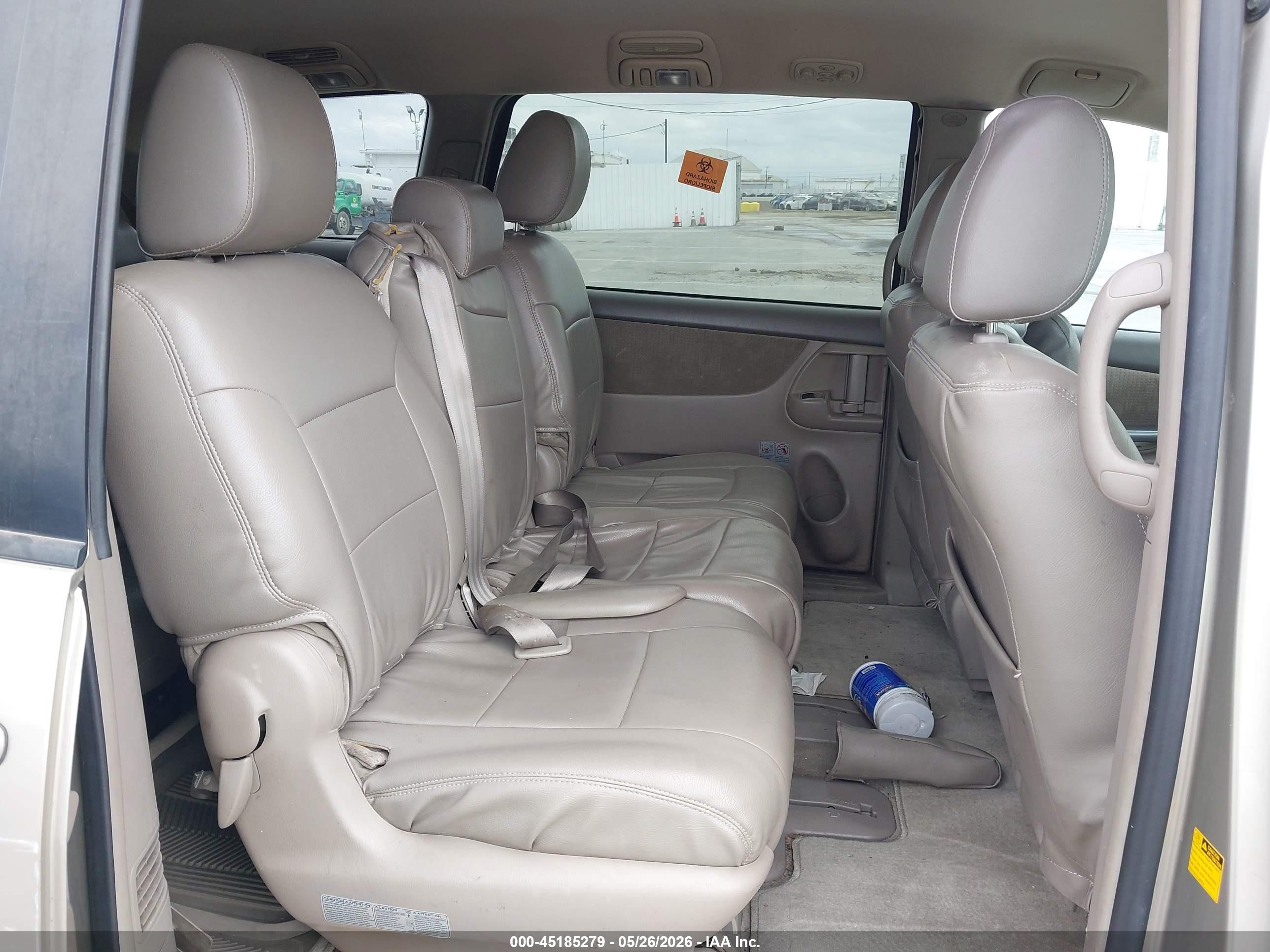 2010 Toyota Sienna Le Beige vin: 5TDKK4CC3AS319407