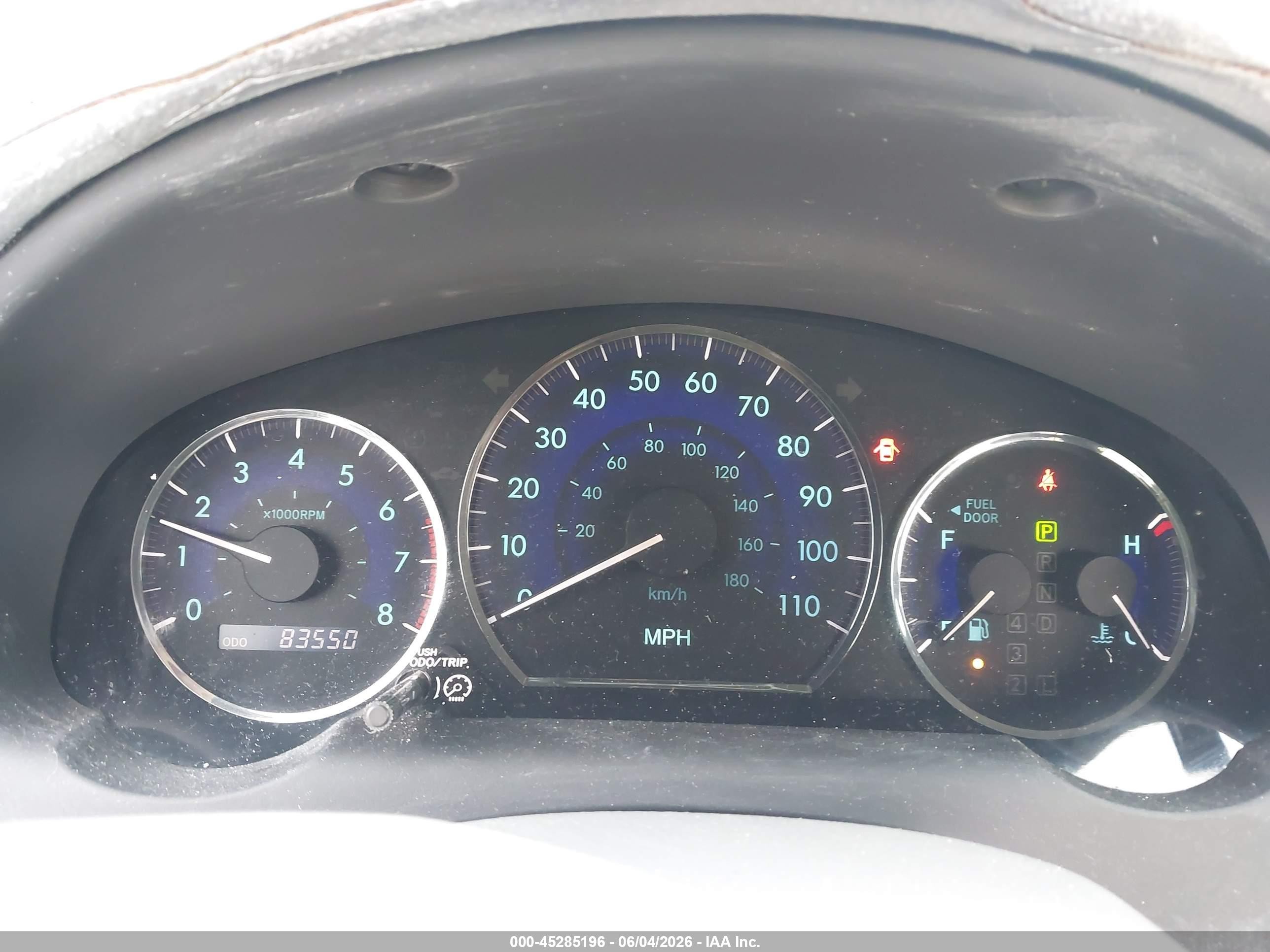 2010 Toyota Sienna Le Light Blue vin: 5TDKK4CC4AS300204