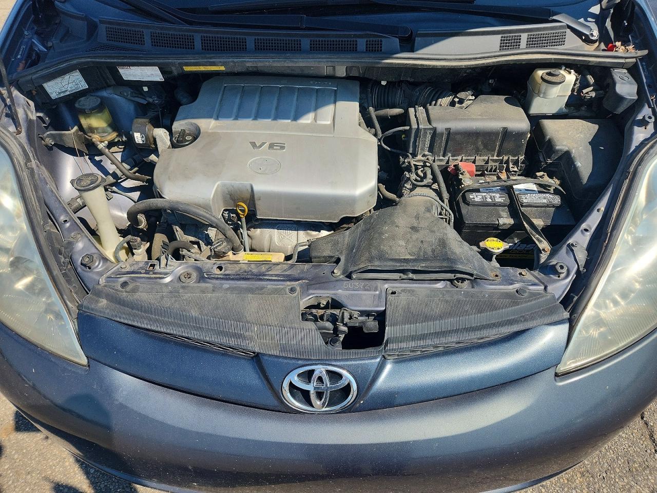 2010 Toyota Sienna Le 8-passenger Бирюзовый vin: 5TDKK4CC4AS321053