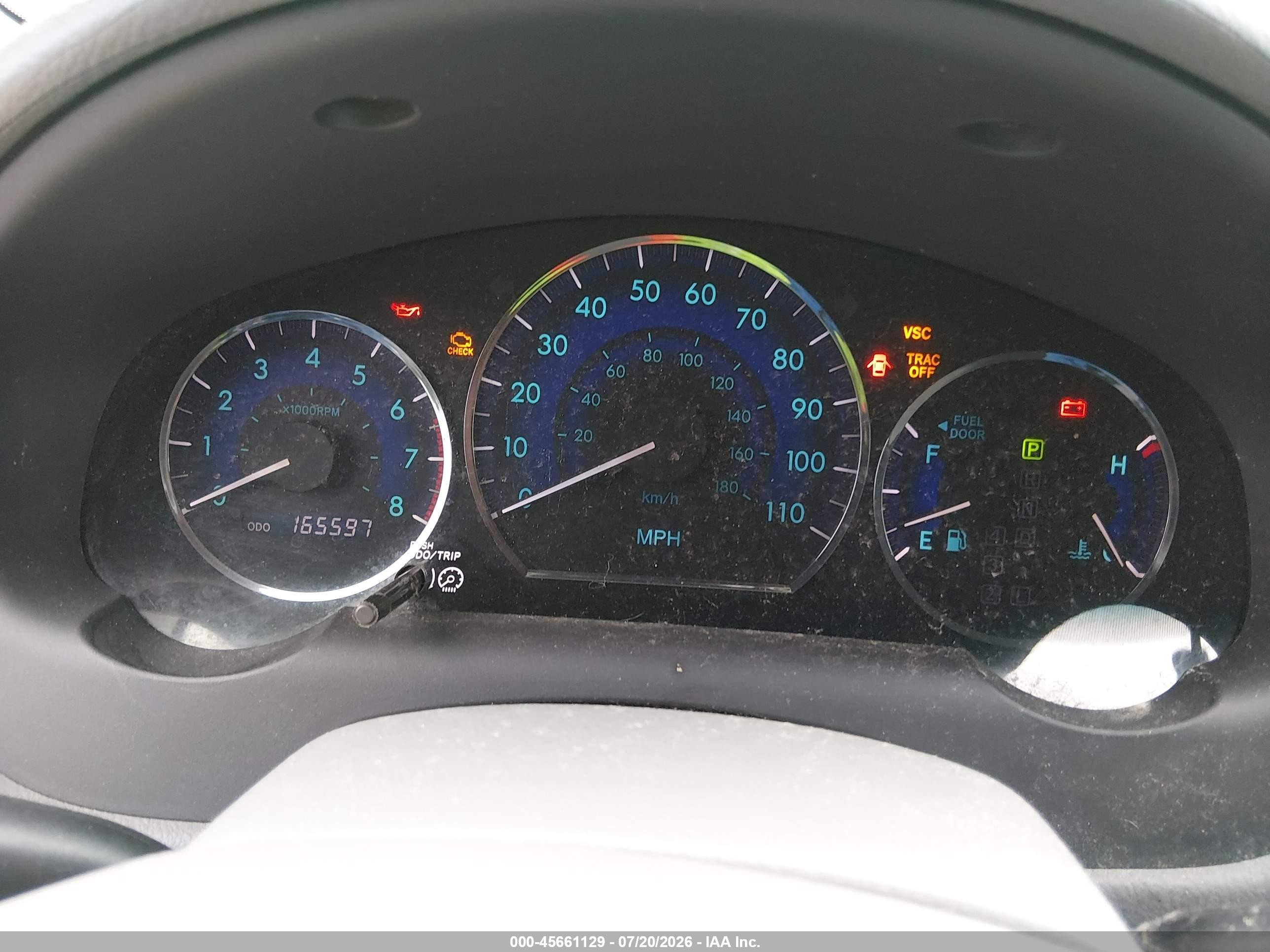 2010 Toyota Sienna Le White vin: 5TDKK4CC4AS321344