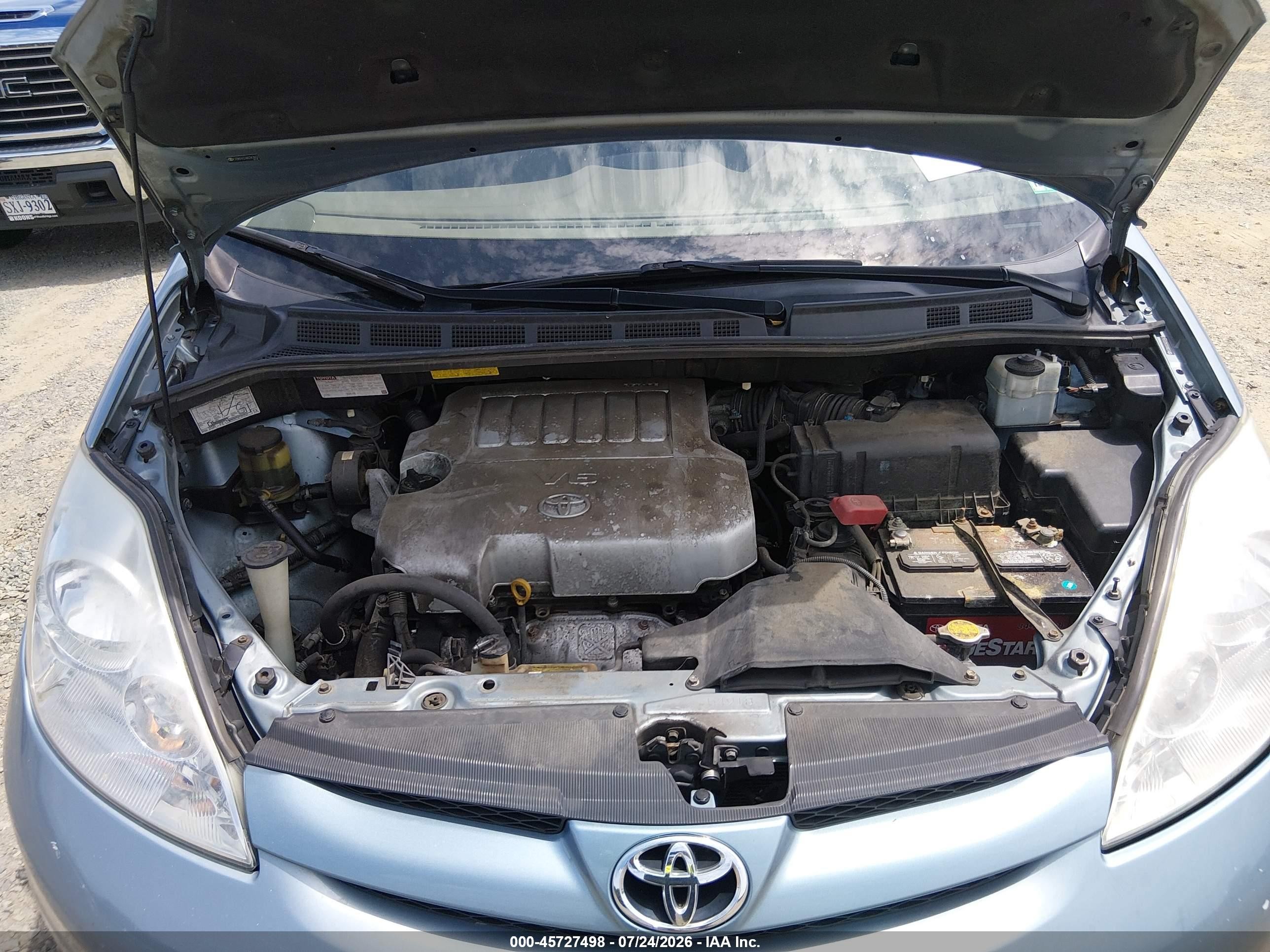 2010 Toyota Sienna Le Blue vin: 5TDKK4CC4AS343442