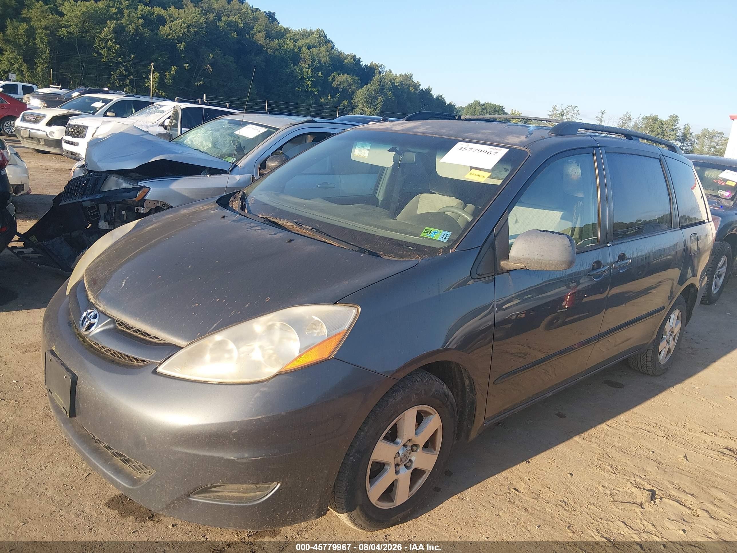 2010 Toyota Sienna Ce/le Gray vin: 5TDKK4CC4ASz93688