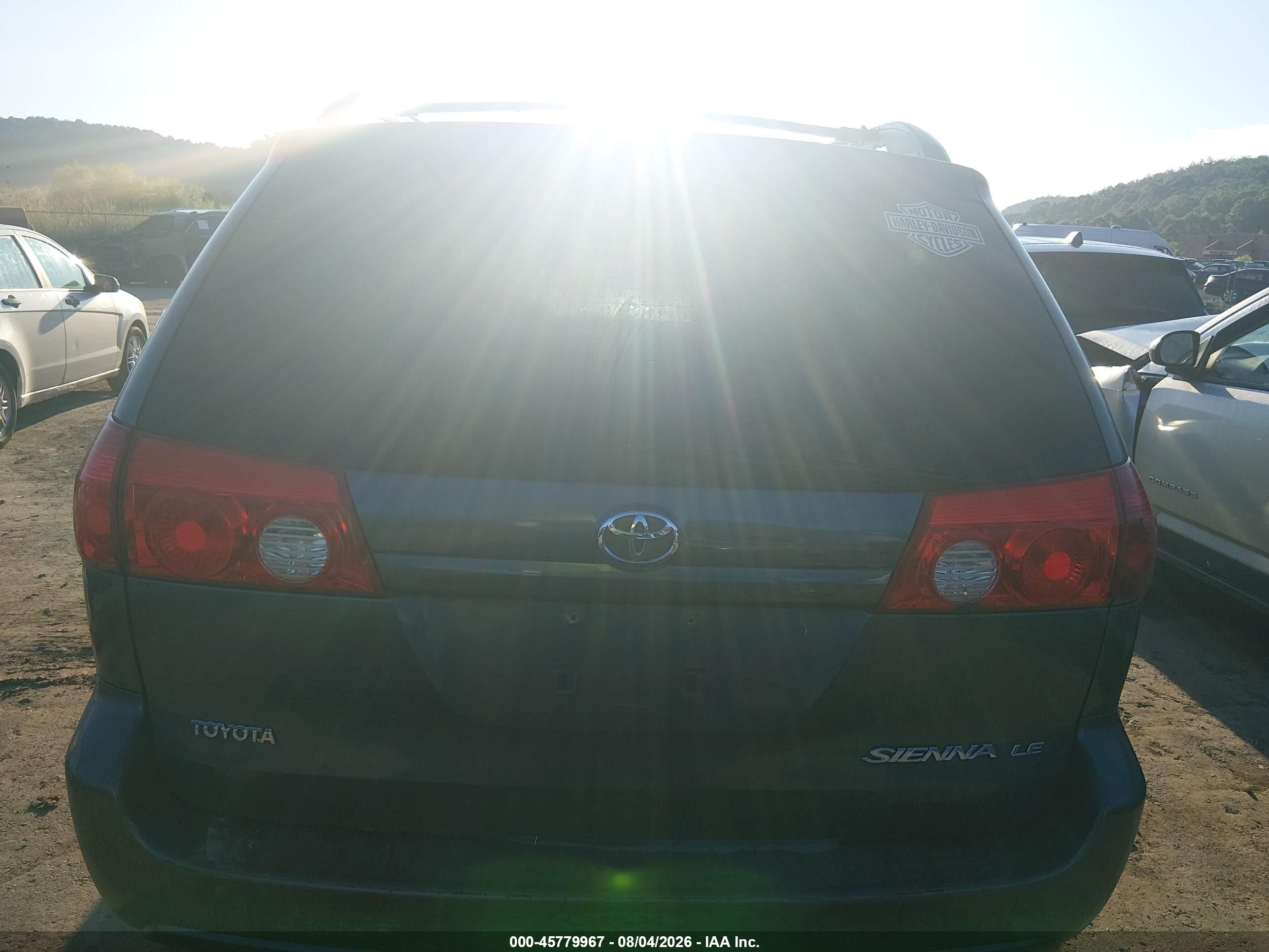 2010 Toyota Sienna Ce/le Gray vin: 5TDKK4CC4ASz93688