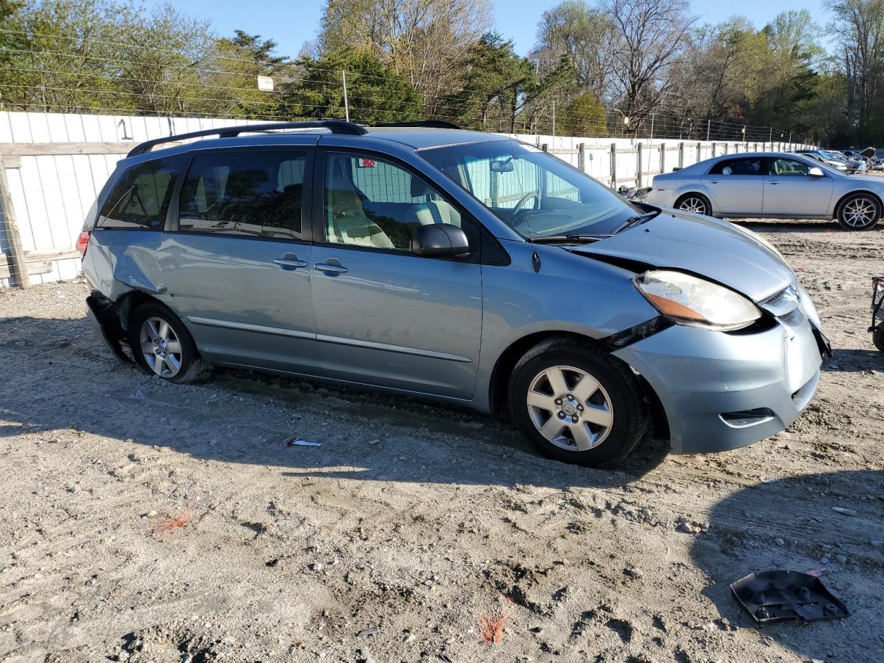 2010 Toyota Sienna Ce Blue vin: 5TDKK4CC6AS311365