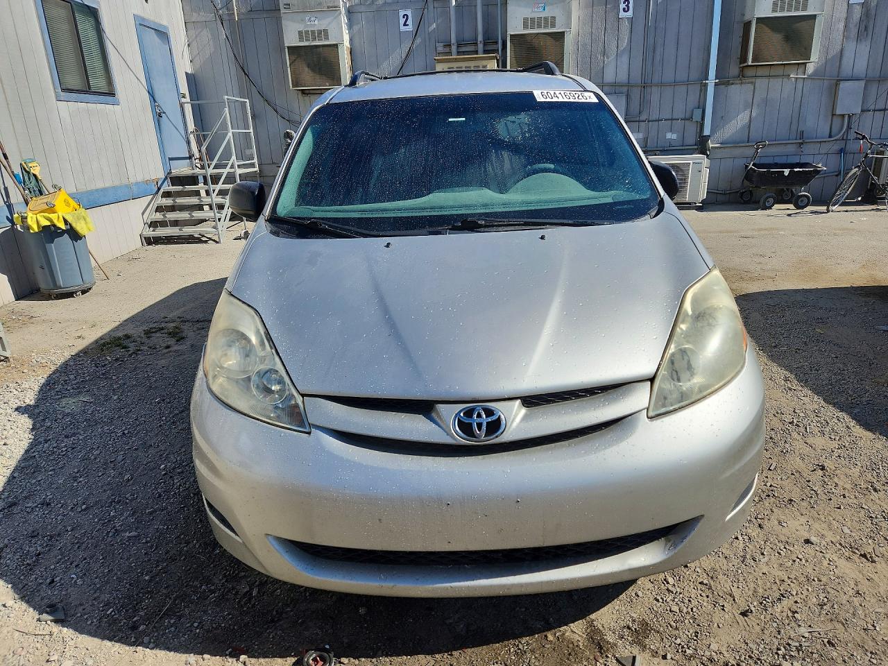 2010 Toyota Sienna Ce 7-passenger Gray vin: 5TDKK4CC6AS326111