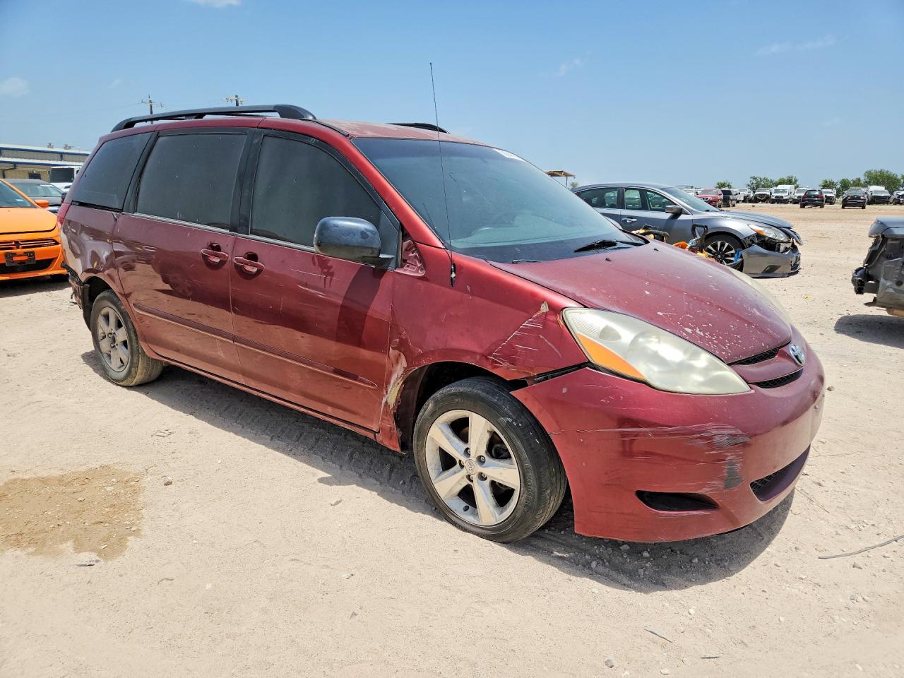 2010 Toyota Sienna Ce 8-passenger Красный vin: 5TDKK4CC6AS331051