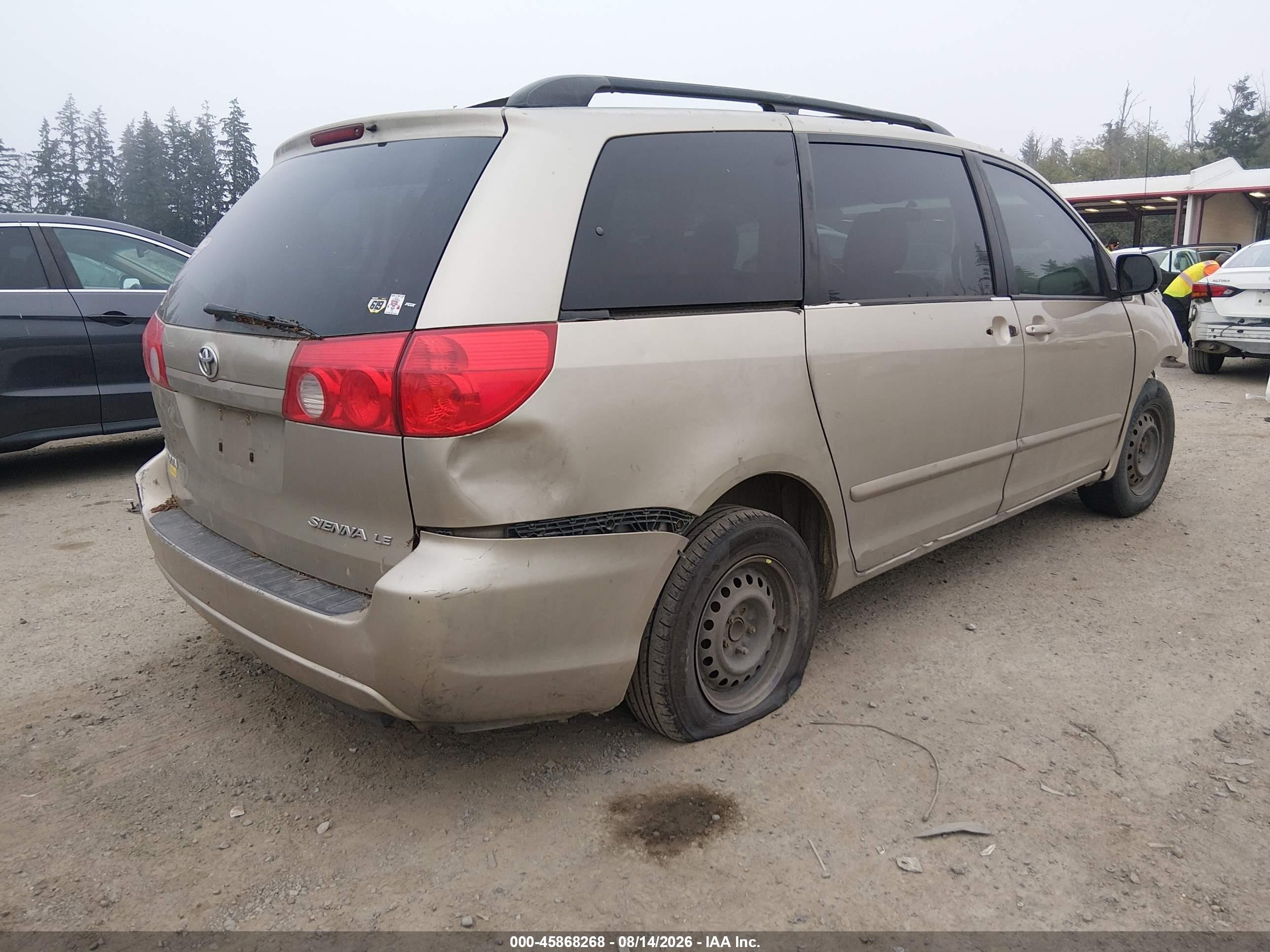2010 Toyota Sienna Le Tan vin: 5TDKK4CC7AS289750