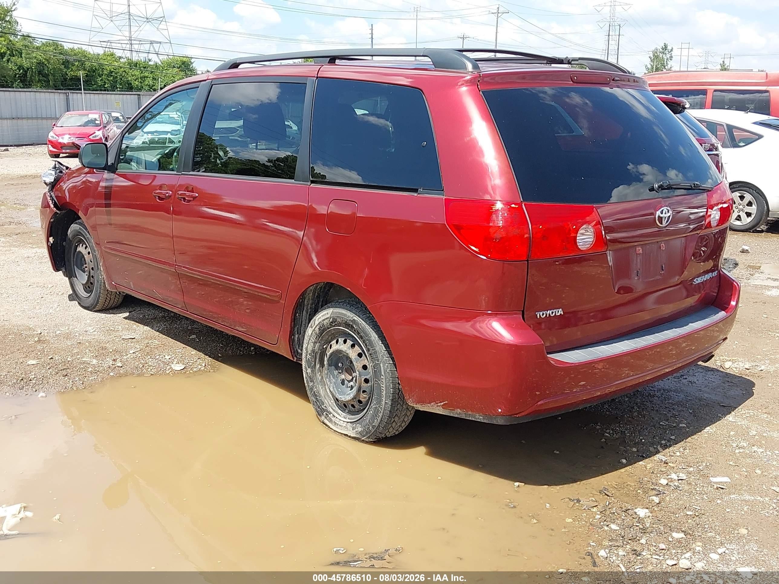 2010 Toyota Sienna Le Red vin: 5TDKK4CC7AS301489