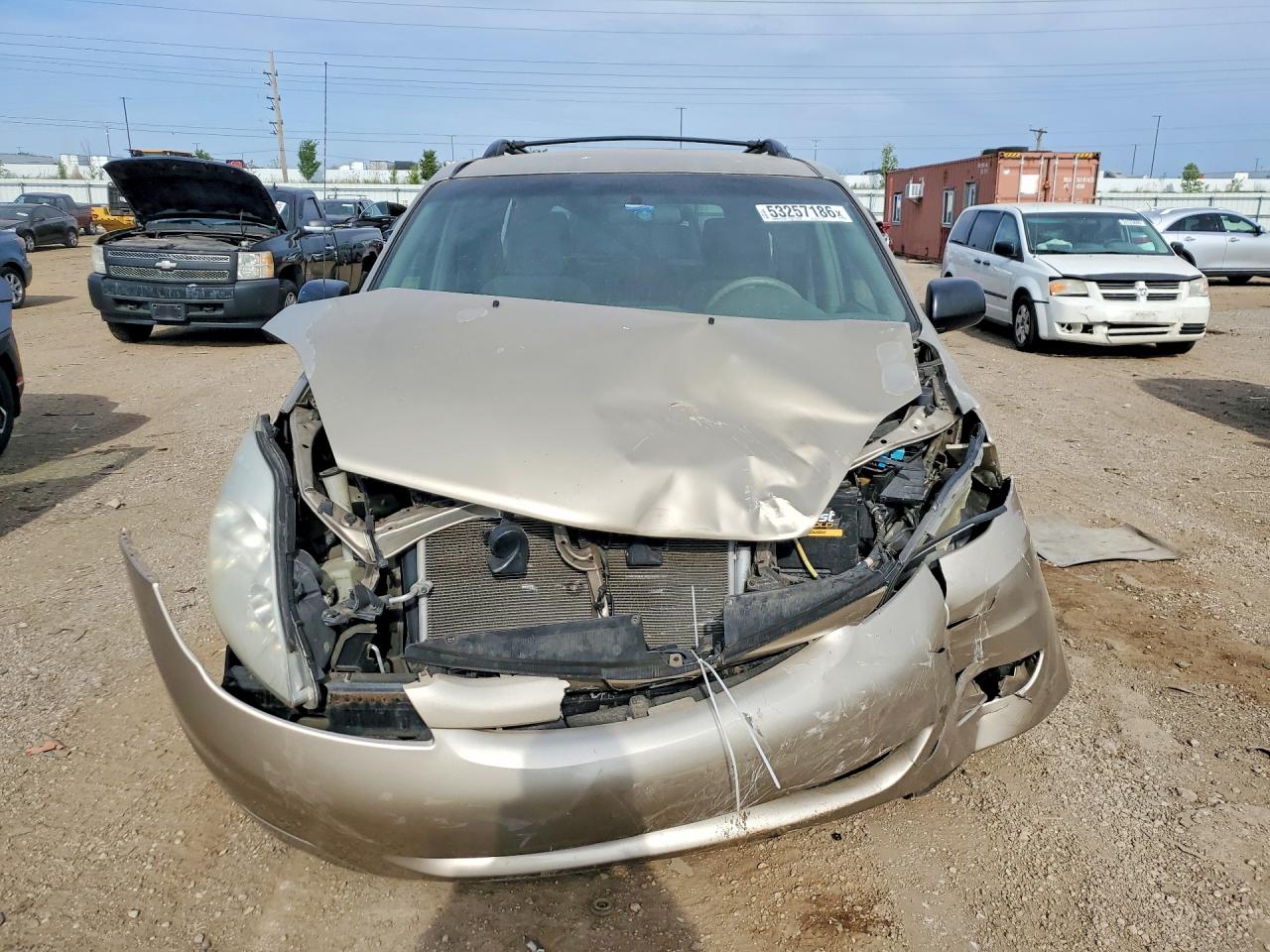 2010 Toyota Sienna Le 8-passenger Beige vin: 5TDKK4CC7AS326294
