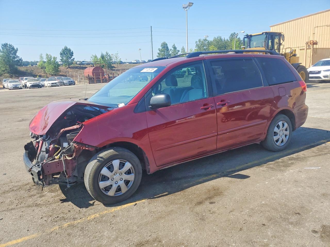 2010 Toyota Sienna Le 7-passenger Maroon vin: 5TDKK4CC7AS327154