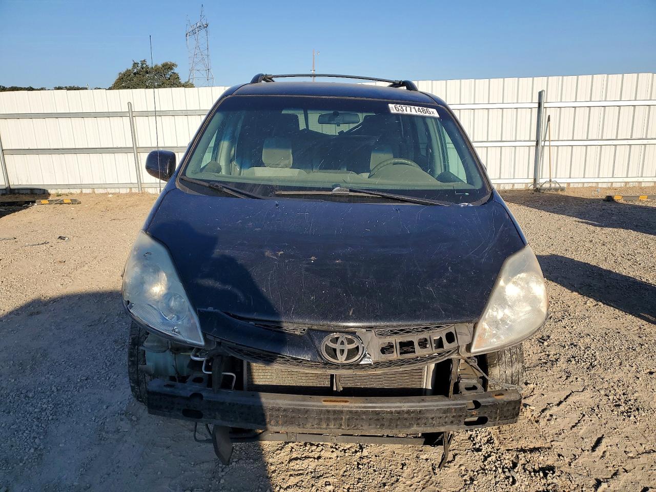 2010 Toyota Sienna Le 7-passenger Black vin: 5TDKK4CC8AS289725