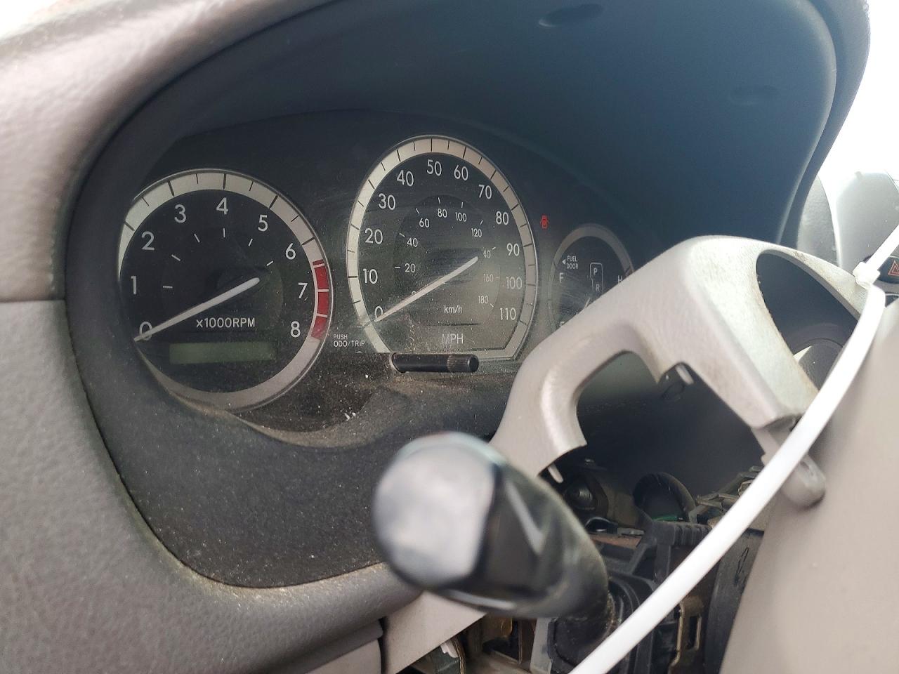 2010 Toyota Sienna Ce 8-passenger Серебряный vin: 5TDKK4CCXAS316553