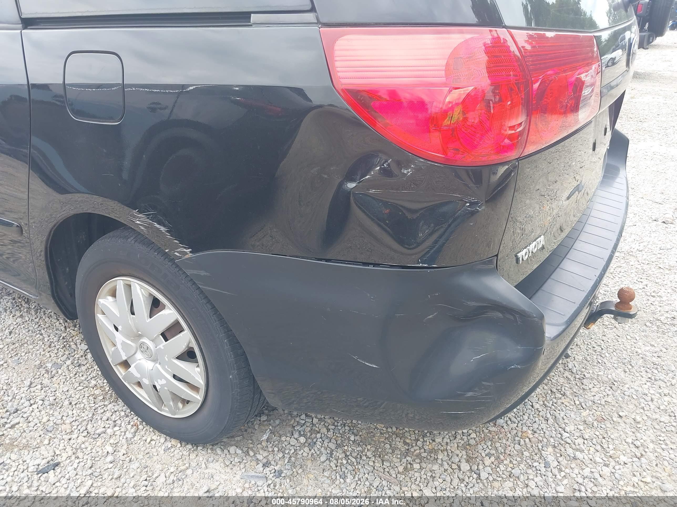 2010 Toyota Sienna Ce Черный vin: 5TDKK4CCXAS323552