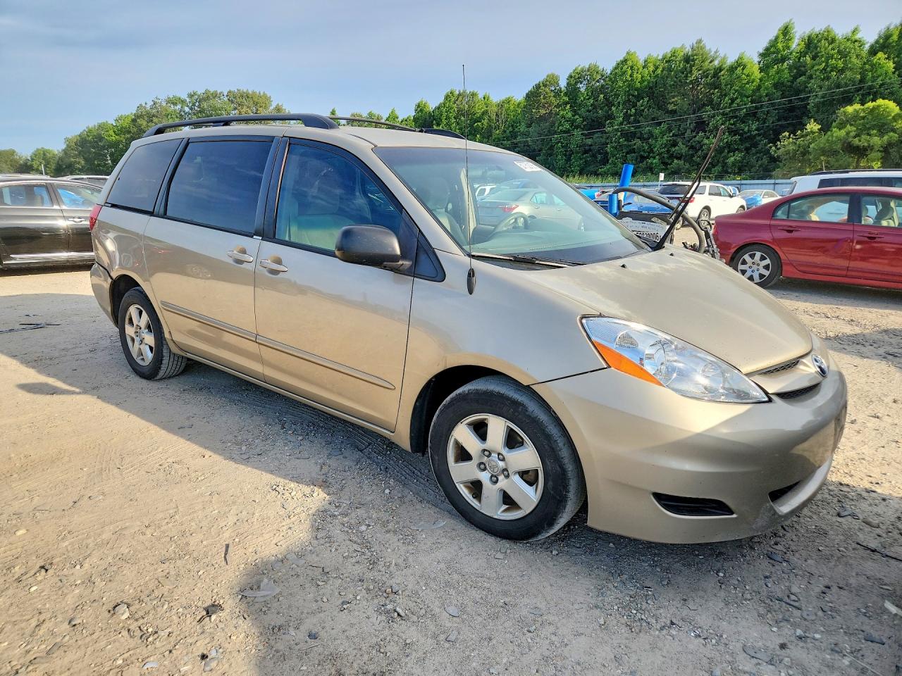 2010 Toyota Sienna Beige vin: 5TDKK4CCXAS327469
