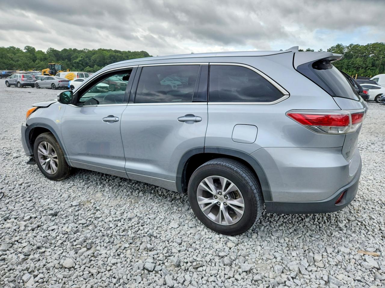 2014 Toyota Highlander Xle Silver vin: 5TDKKRFH0ES027482