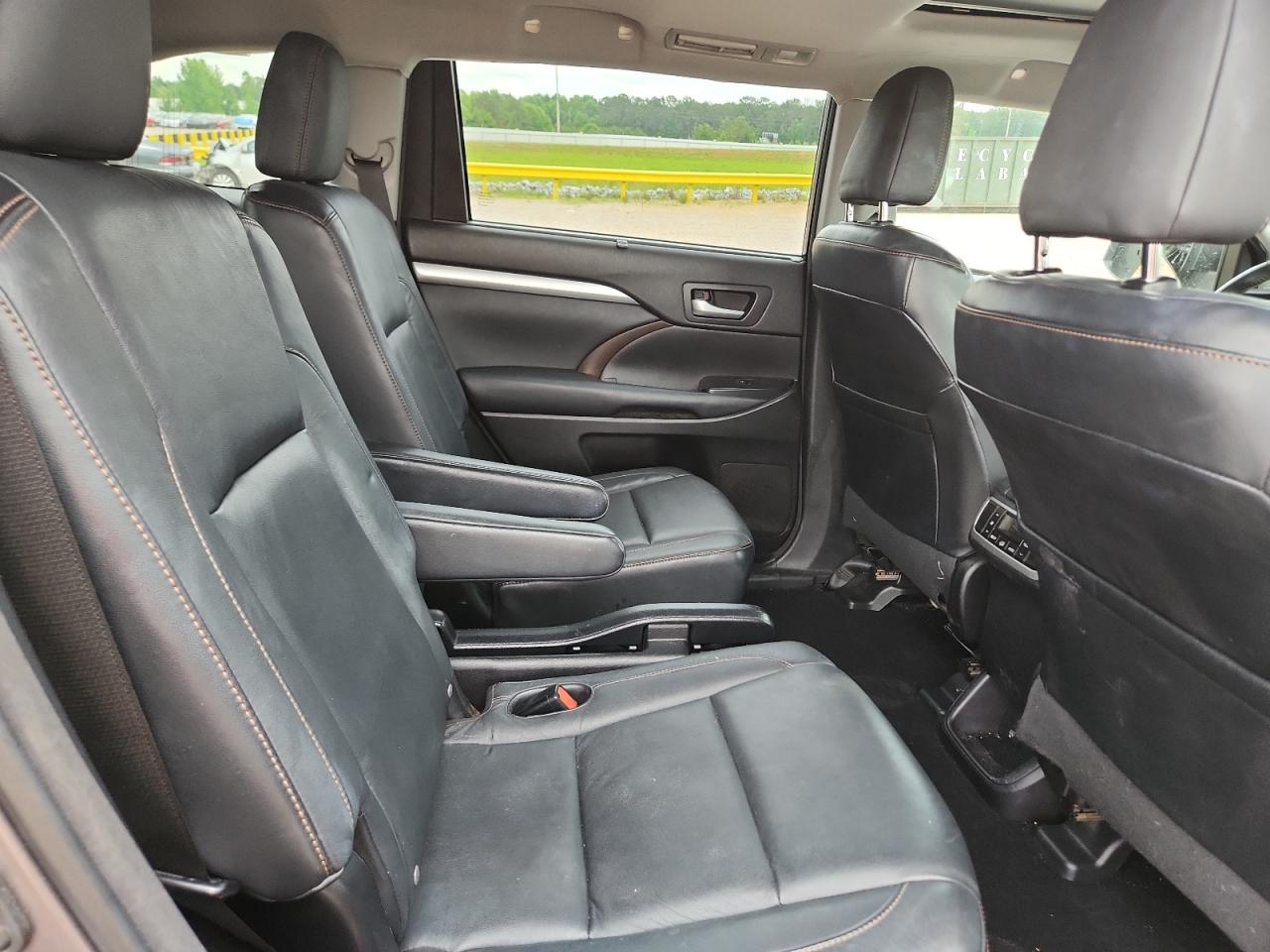 2014 Toyota Highlander Xle Gray vin: 5TDKKRFH0ES029006