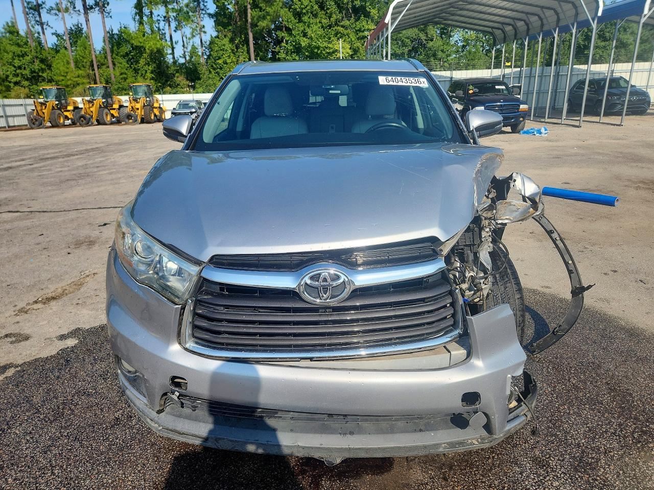2015 Toyota Highlander Xle Silver vin: 5TDKKRFH0FS087134