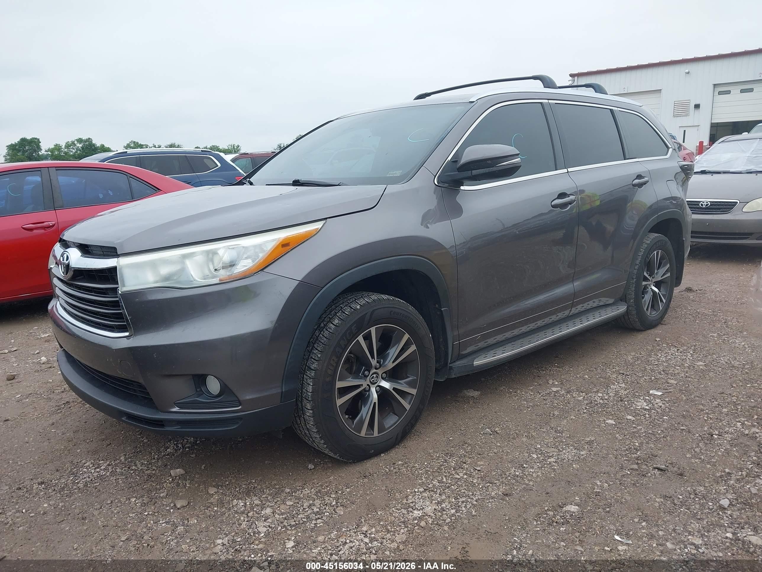 2016 Toyota Highlander Xle V6 Gray vin: 5TDKKRFH0GS178082