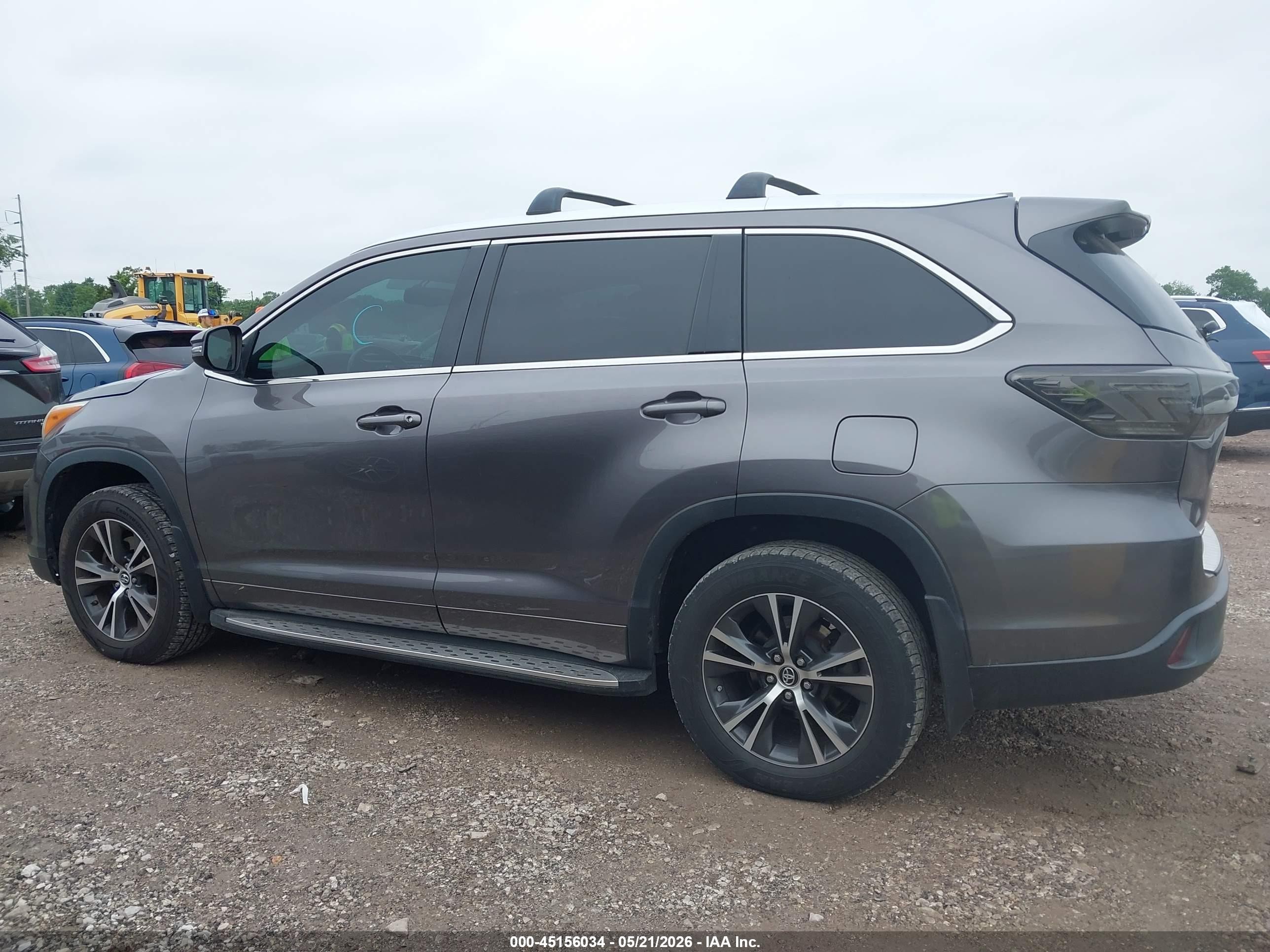 2016 Toyota Highlander Xle V6 Gray vin: 5TDKKRFH0GS178082