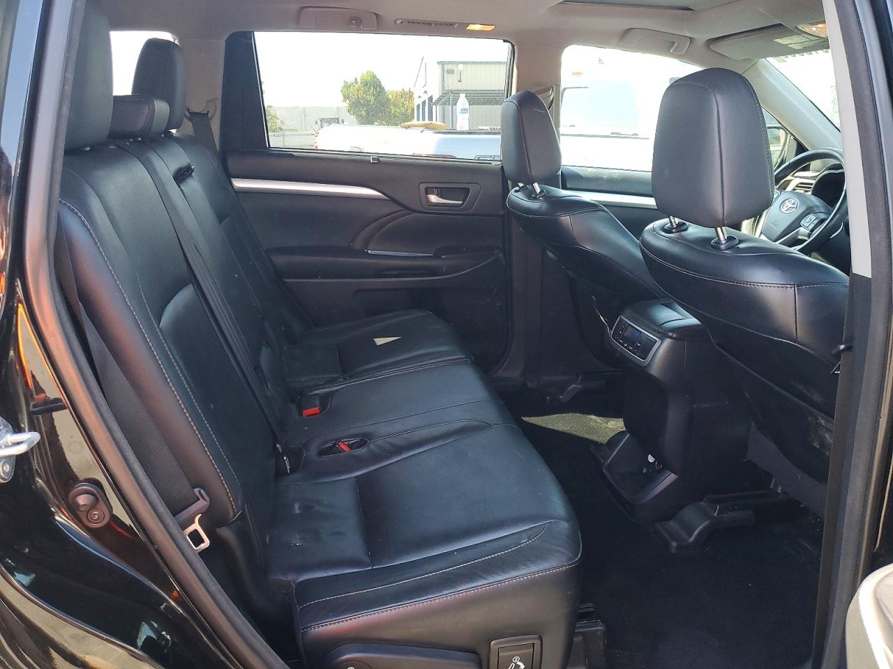 2015 Toyota Highlander Xle Black vin: 5TDKKRFH1FS072366
