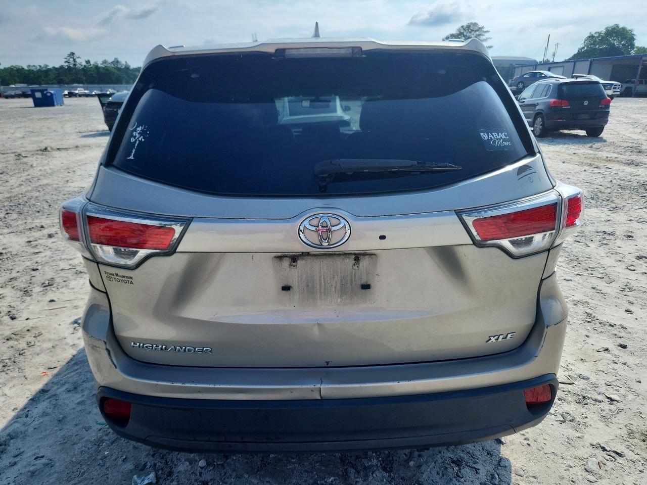 2014 Toyota Highlander Xle Gold vin: 5TDKKRFH2ES011154