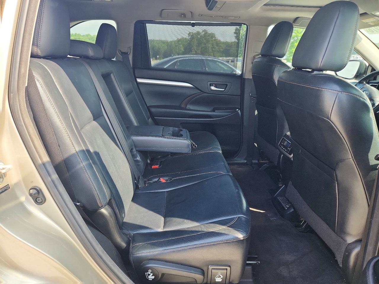 2014 Toyota Highlander Xle Gold vin: 5TDKKRFH2ES011154
