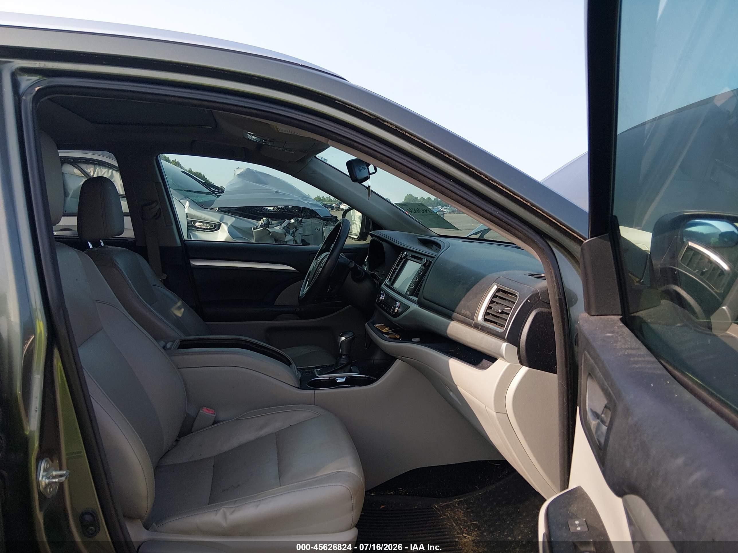 2014 Toyota Highlander Xle V6 Green vin: 5TDKKRFH2ES018475