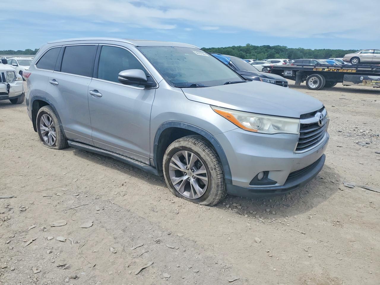 2014 Toyota Highlander Xle Серый vin: 5TDKKRFH2ES025040
