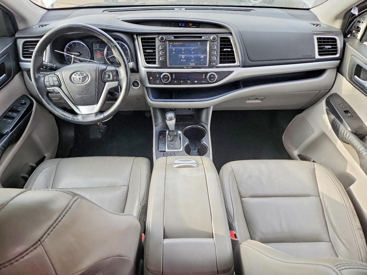 2015 Toyota Highlander Xle Бежевый vin: 5TDKKRFH2FS047251