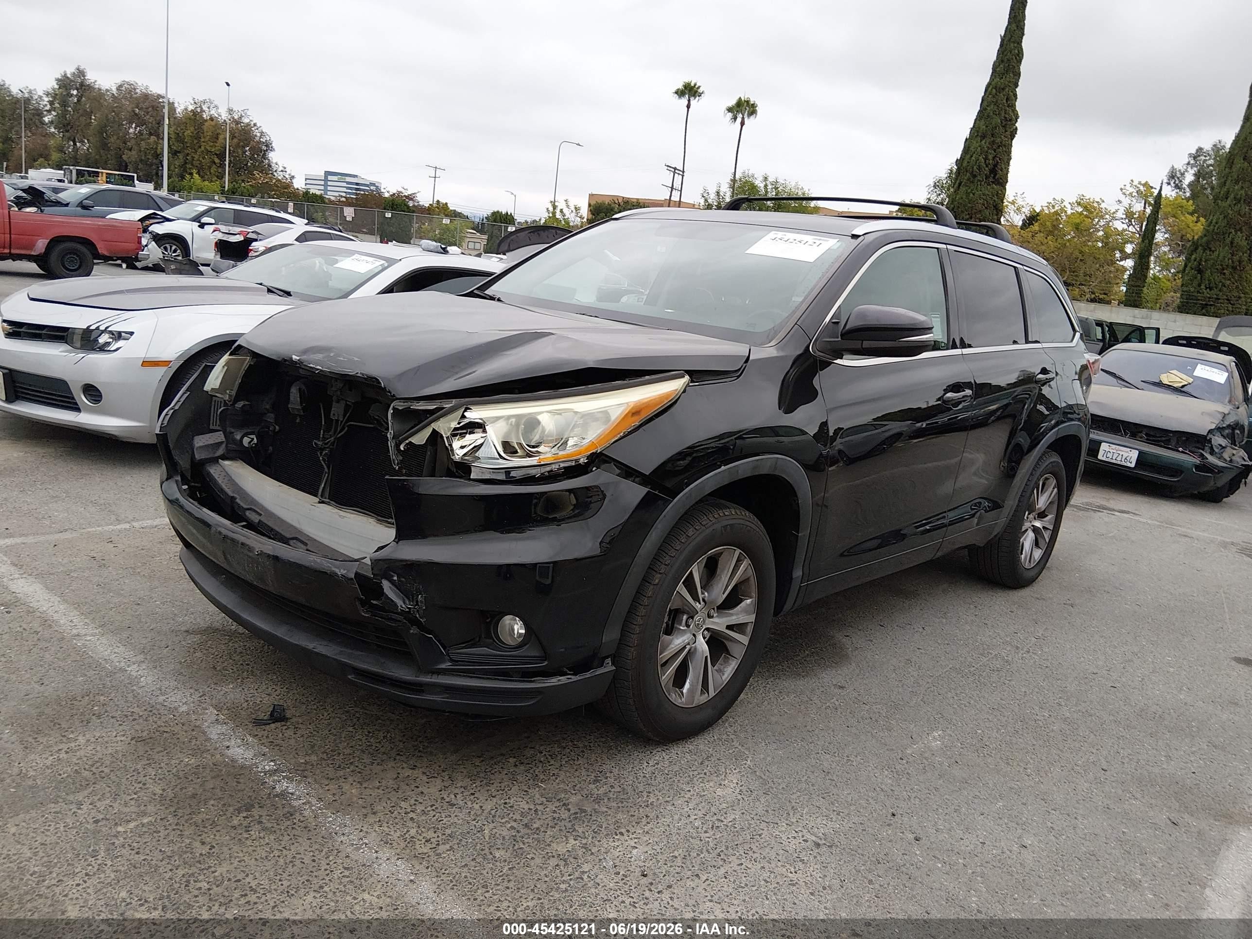 2015 Toyota Highlander Xle V6 Black vin: 5TDKKRFH2FS055902
