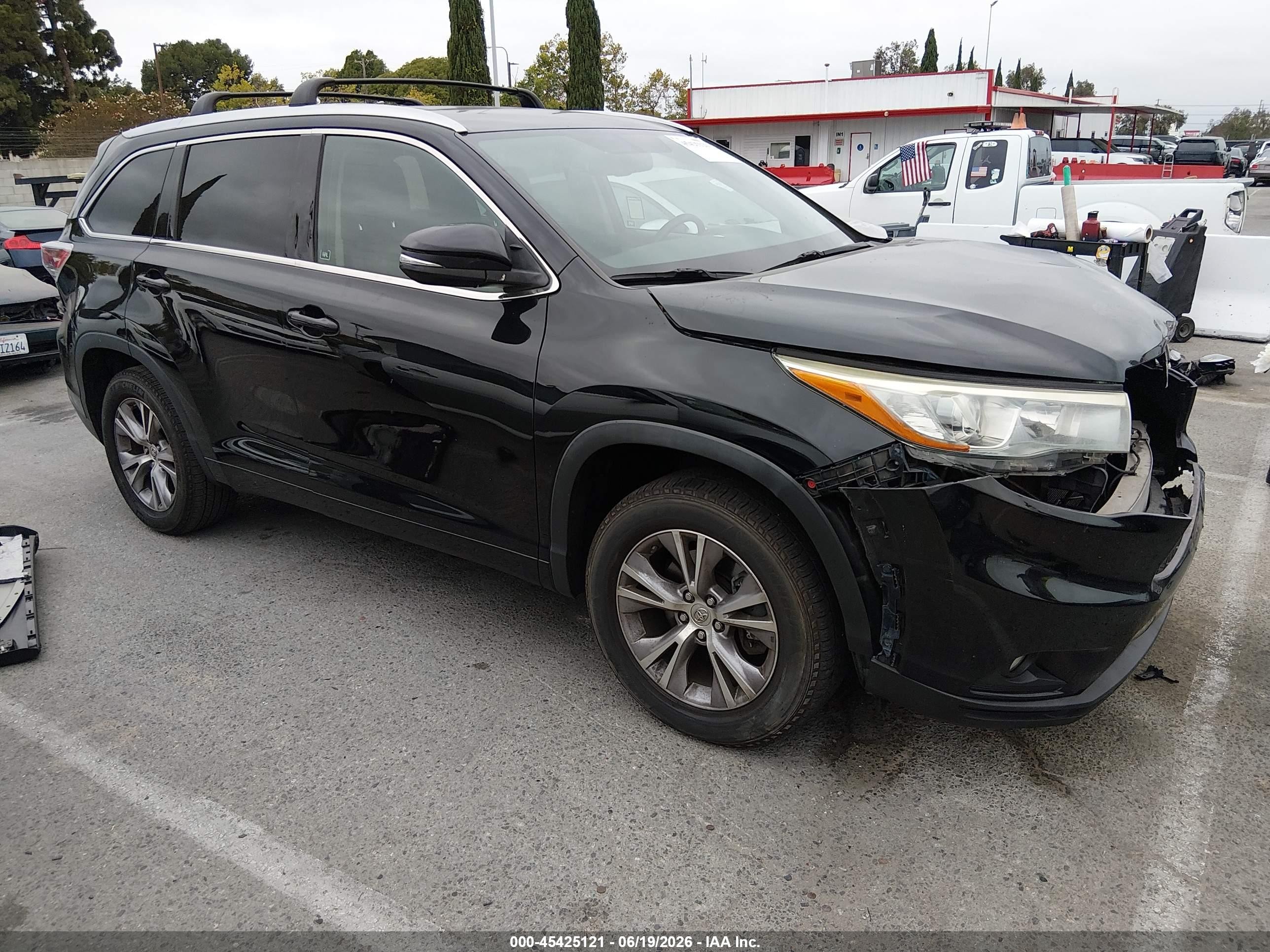 2015 Toyota Highlander Xle V6 Black vin: 5TDKKRFH2FS055902