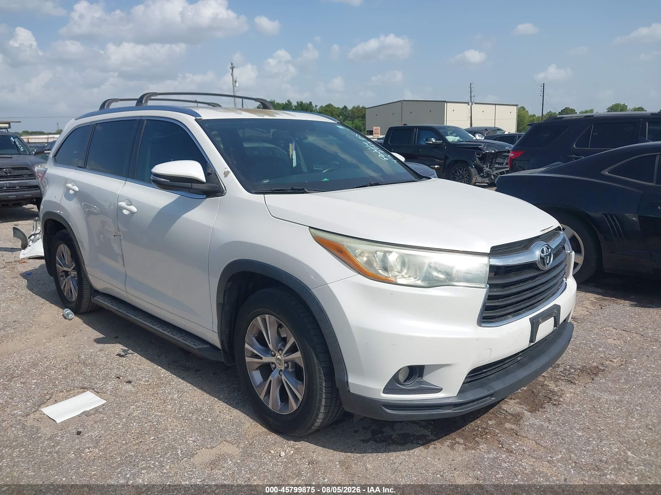 2015 Toyota Highlander Xle V6 White vin: 5TDKKRFH2FS077981