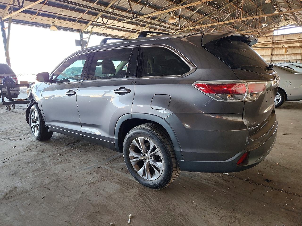 2015 Toyota Highlander Xle Gray vin: 5TDKKRFH2FS104046