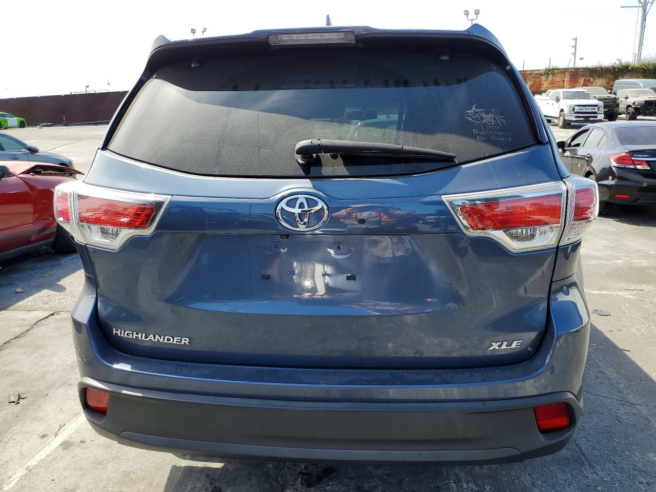 2015 Toyota Highlander Xle Blue vin: 5TDKKRFH2FS117511