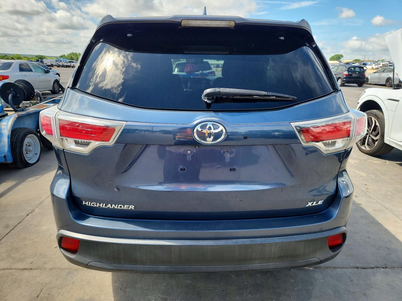 2014 Toyota Highlander Xle Blue vin: 5TDKKRFH3ES037715
