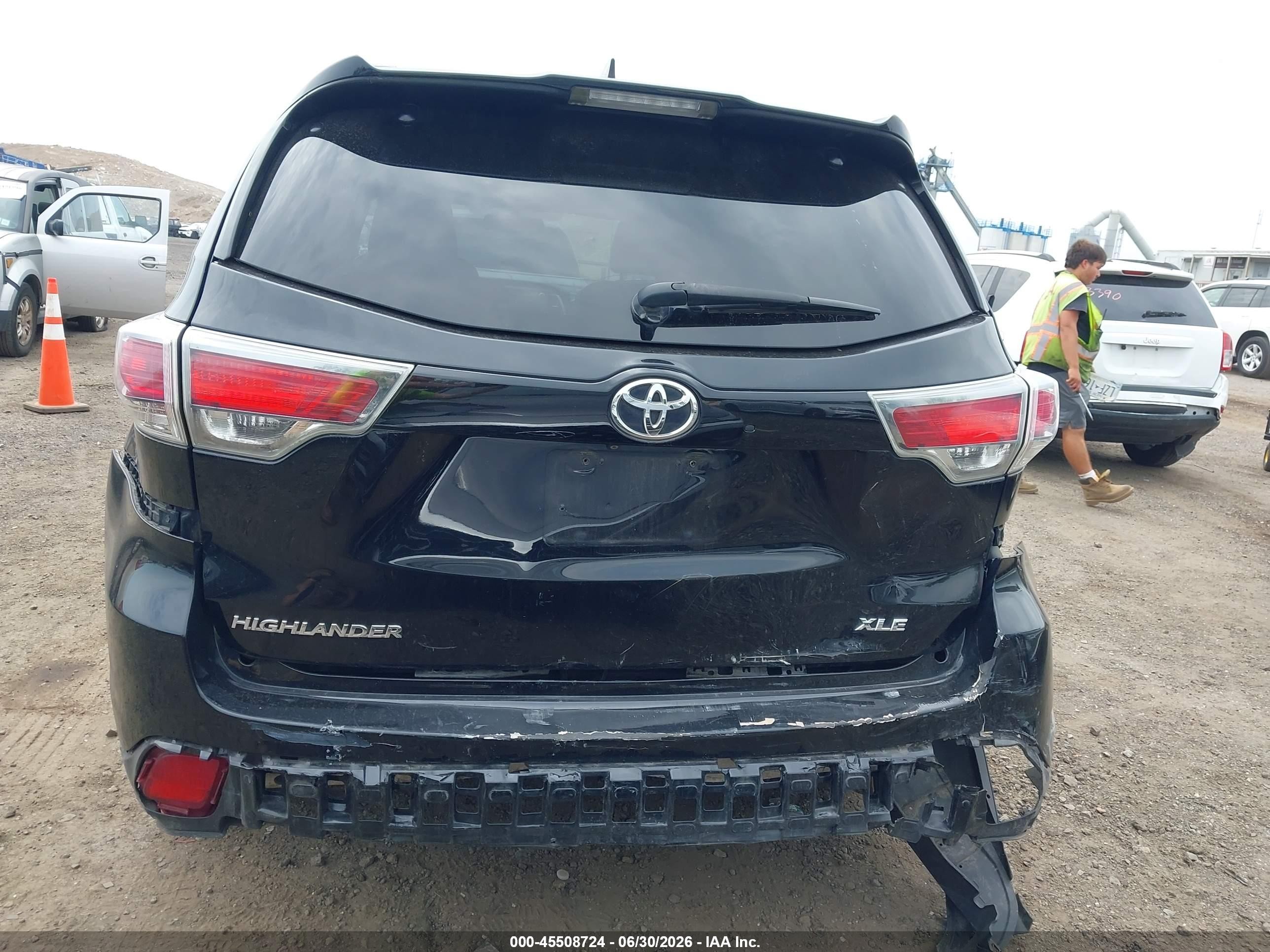 2015 Toyota Highlander Xle V6 Black vin: 5TDKKRFH3FS086625