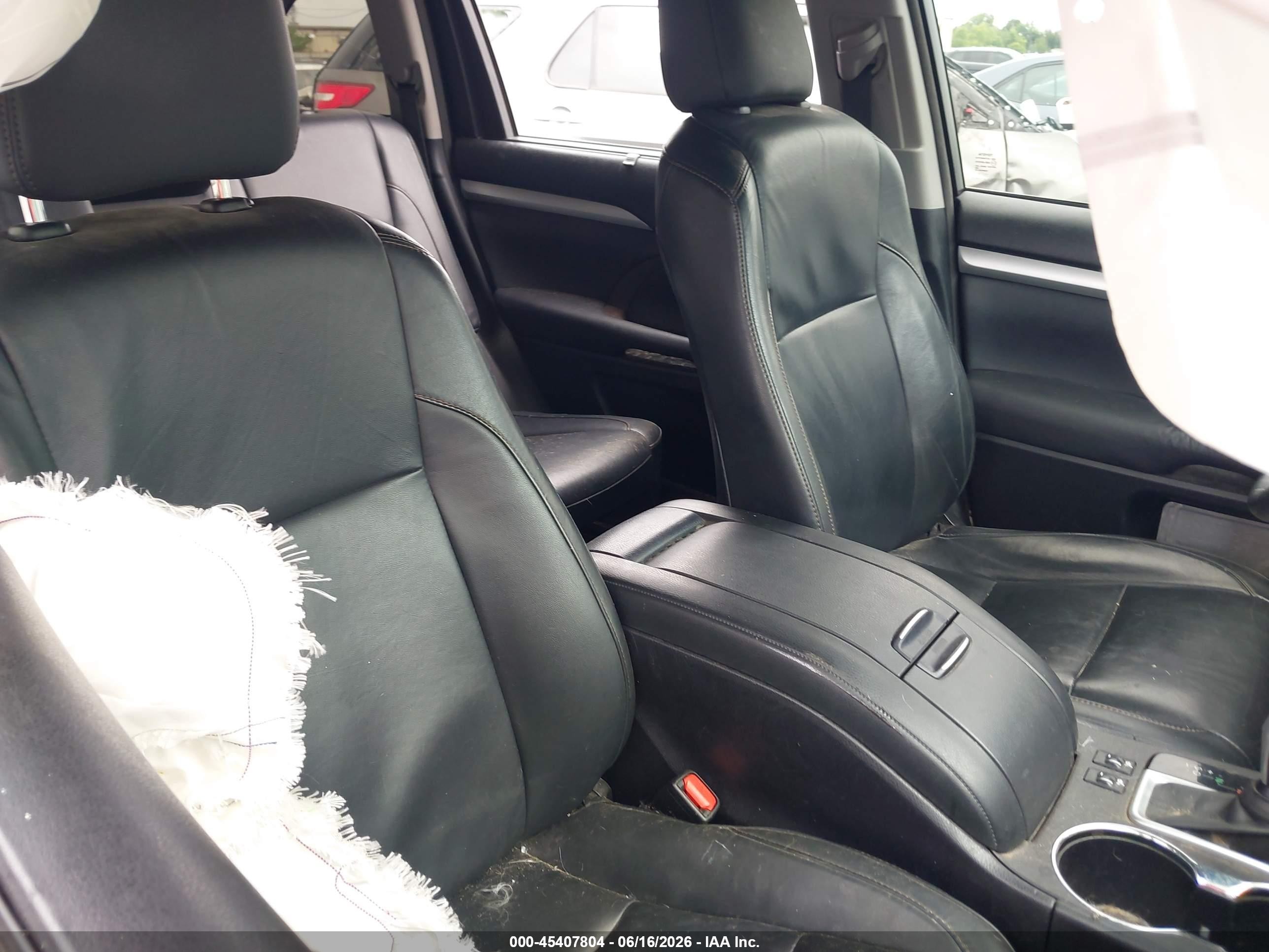 2015 Toyota Highlander Xle V6 Black vin: 5TDKKRFH3FS111362