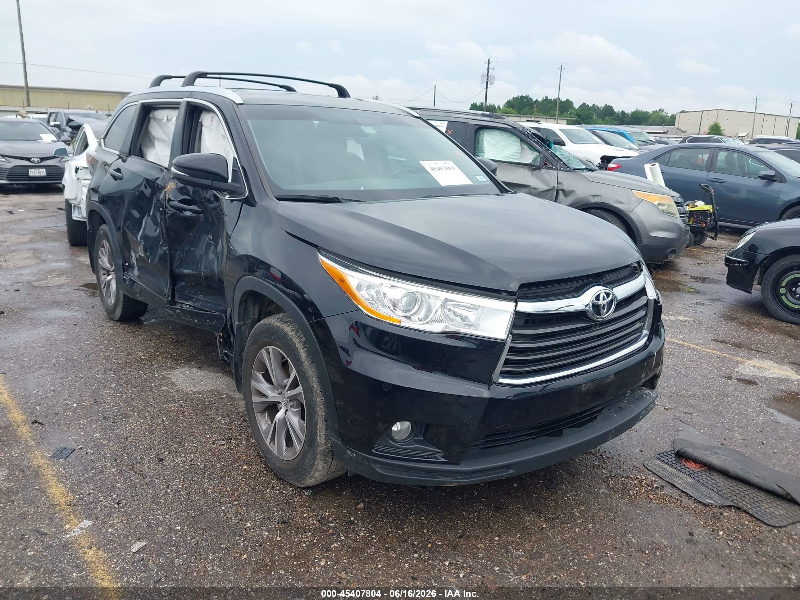 2015 Toyota Highlander Xle V6 Black vin: 5TDKKRFH3FS111362