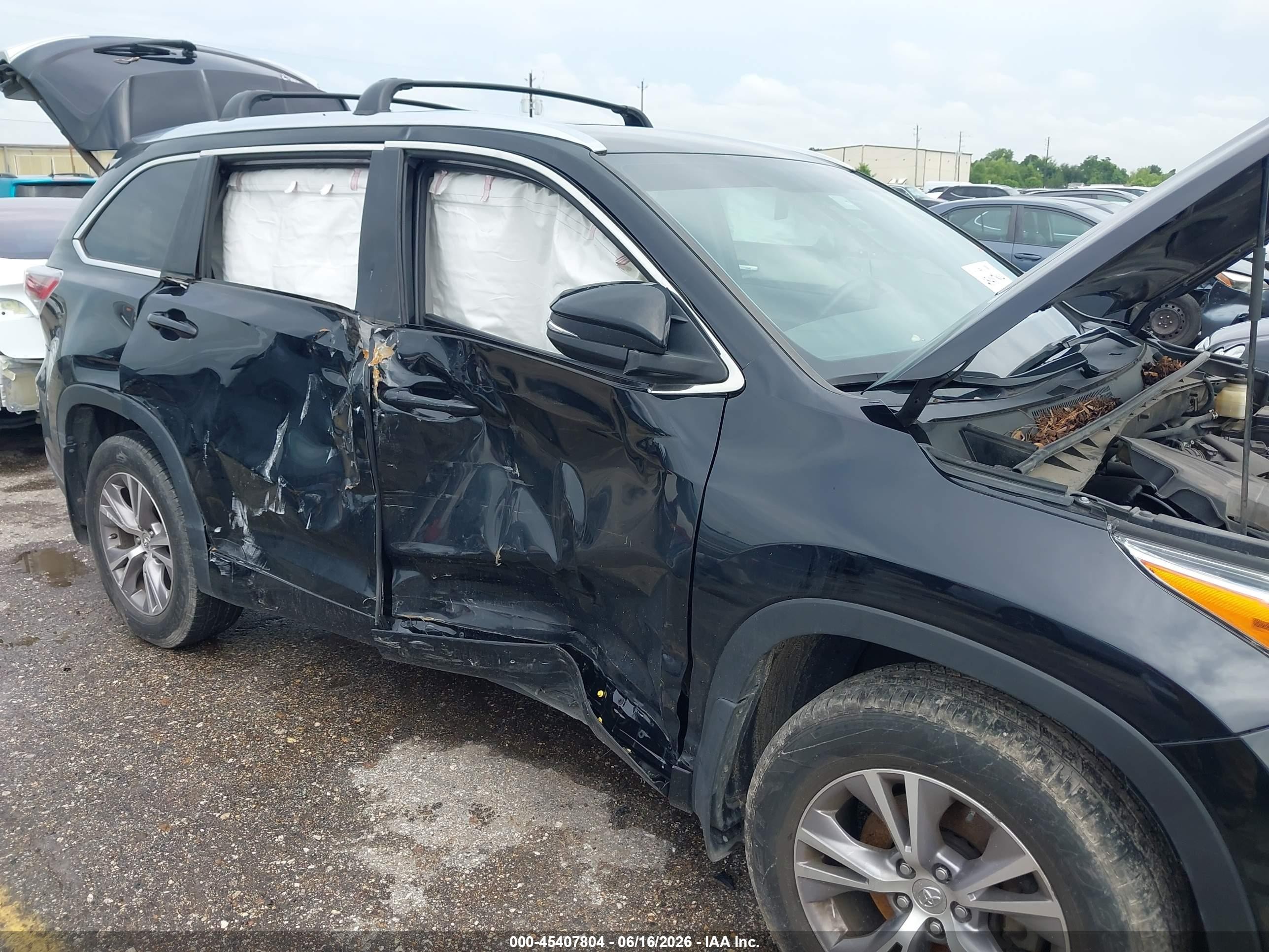 2015 Toyota Highlander Xle V6 Black vin: 5TDKKRFH3FS111362